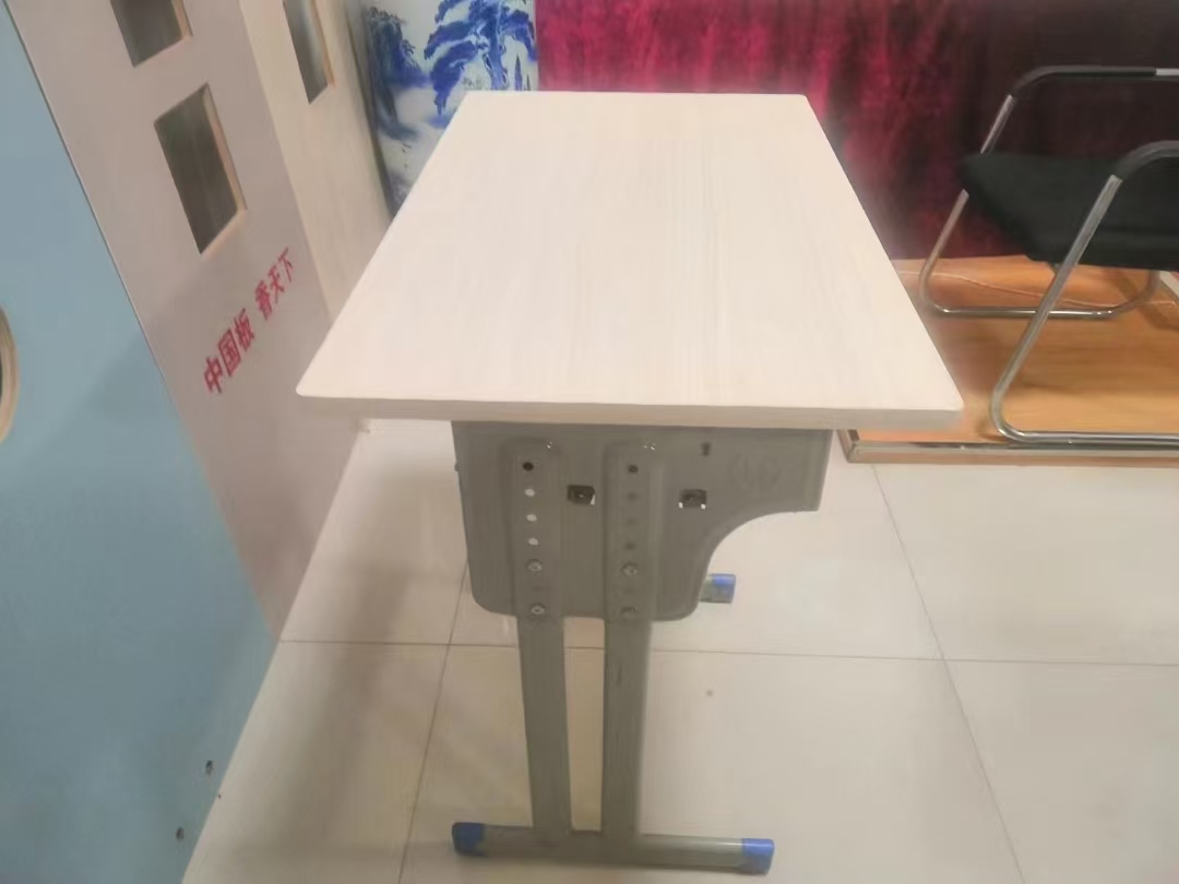 拜尔大豆蛋白胶多层板之所以好，主要基于以下几个核心优势